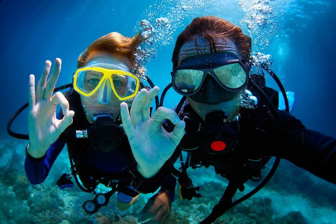 hand signals diving